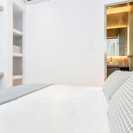 Pelican Paros 外观 照片