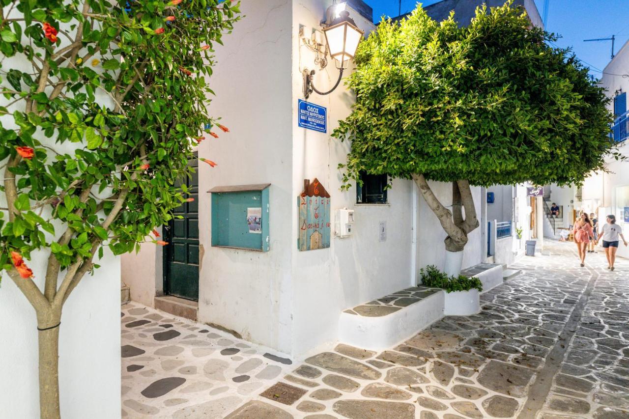 Pelican Paros 外观 照片